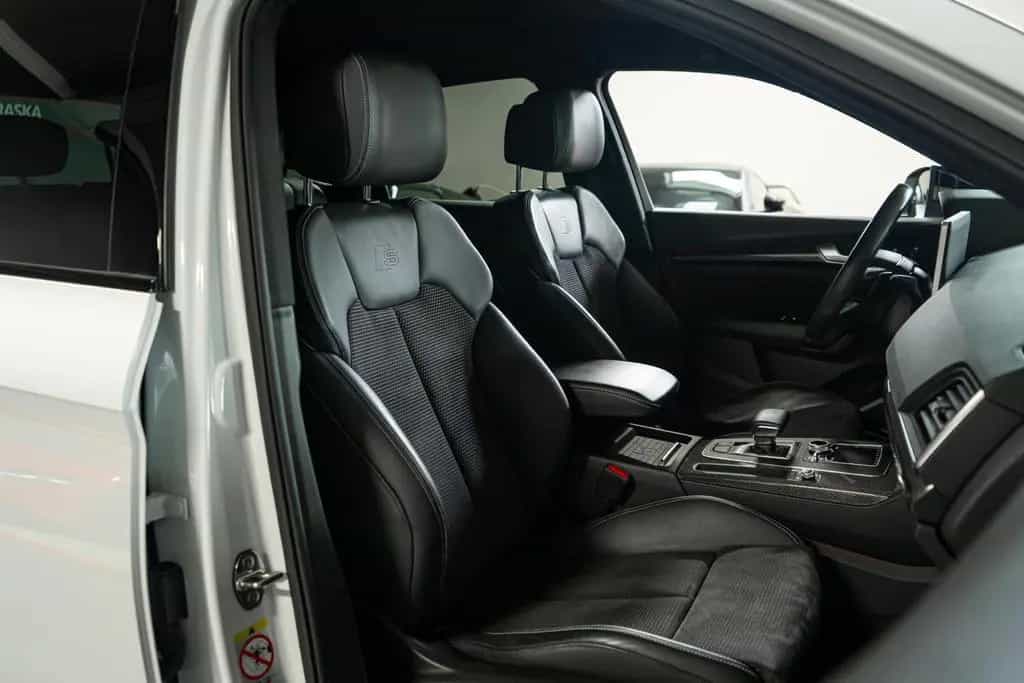 Audi Q5 40 TDI quattro sport S-line competition STHZ 01/2020-photo-16