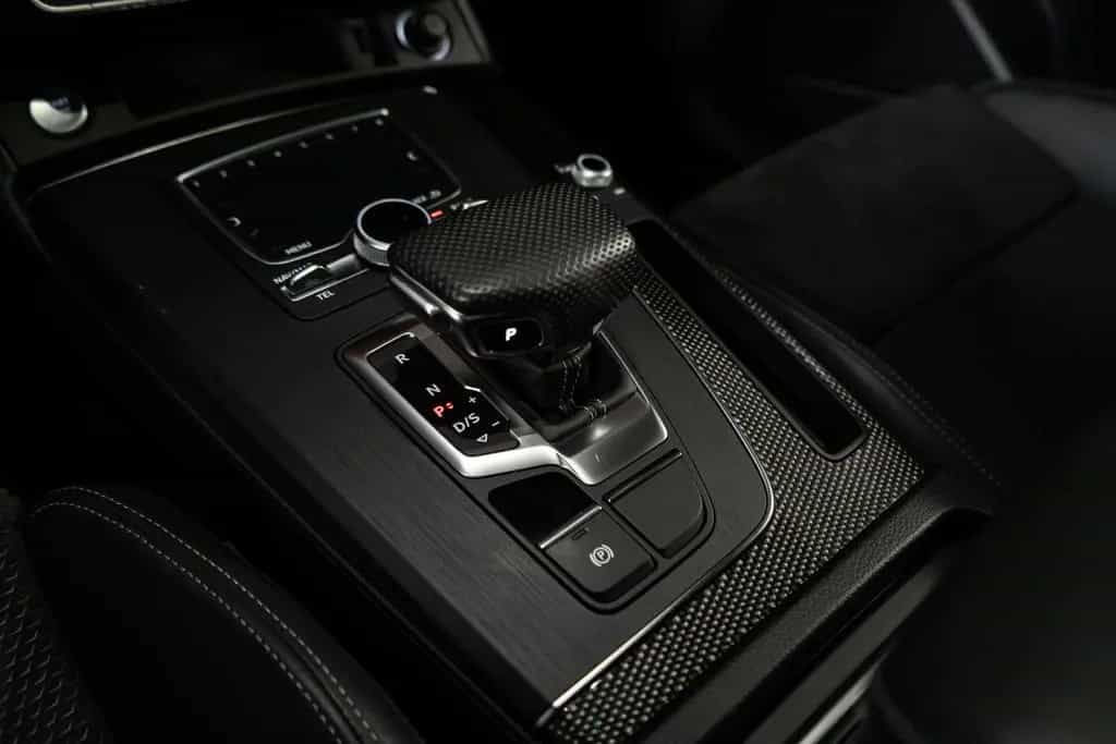 Audi Q5 40 TDI quattro sport S-line competition STHZ 01/2020-photo-22
