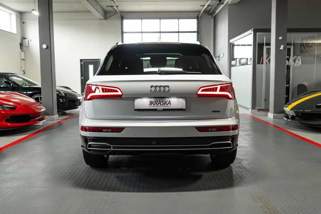 Audi Q5 40 TDI quattro sport S-line competition STHZ 01/2020-photo-6