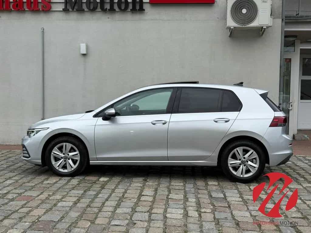 Volkswagen Golf VIII Life 2.0 TDI SCR DSG Pano Navi LED ACC 04/2022-photo-7
