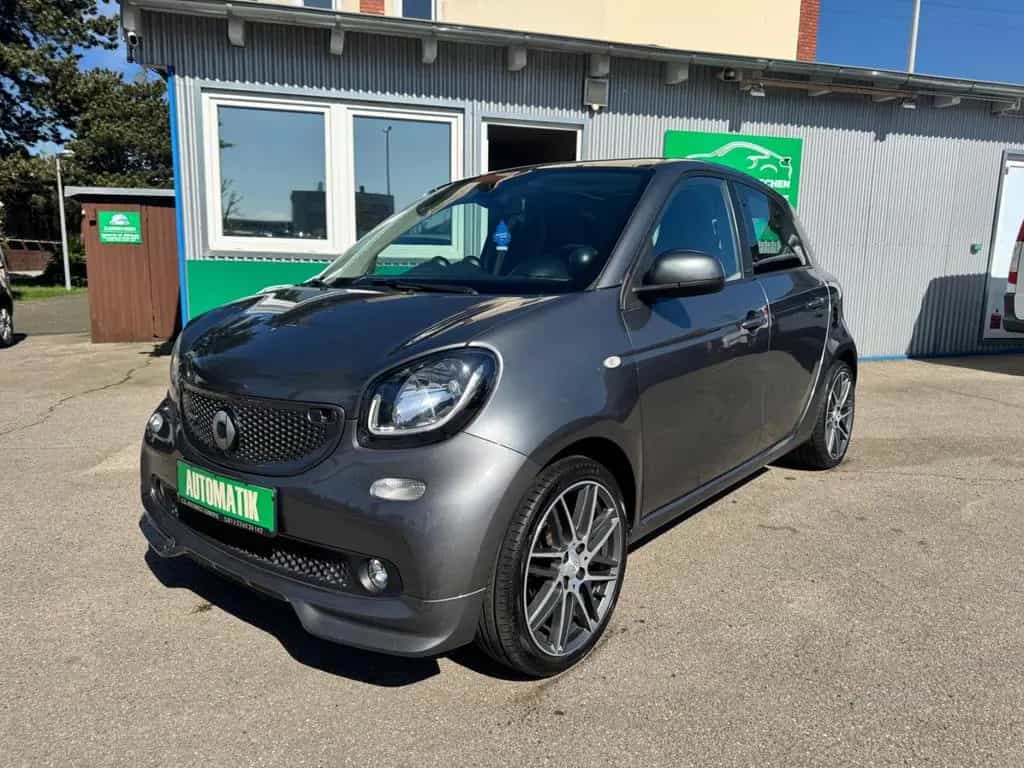 Smart ForFour 0.9 BRABUS XCLUSIVE*SZHZ*PANO*TÜV/4-2028 11/2016-photo-0