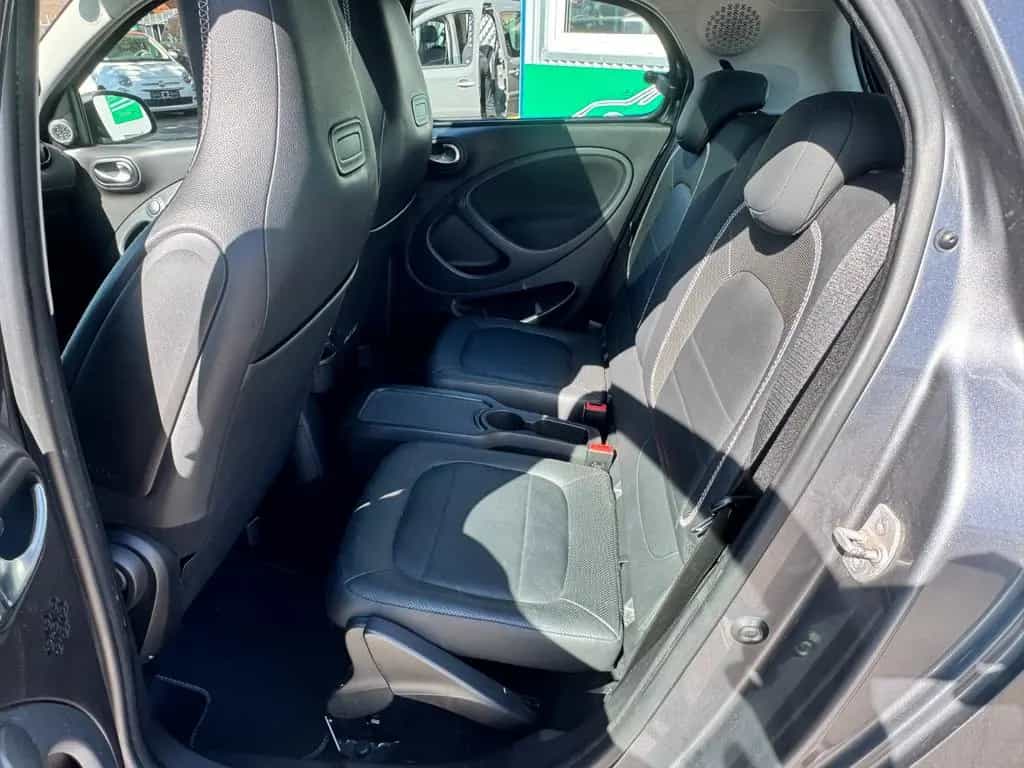 Smart ForFour 0.9 BRABUS XCLUSIVE*SZHZ*PANO*TÜV/4-2028 11/2016-photo-15