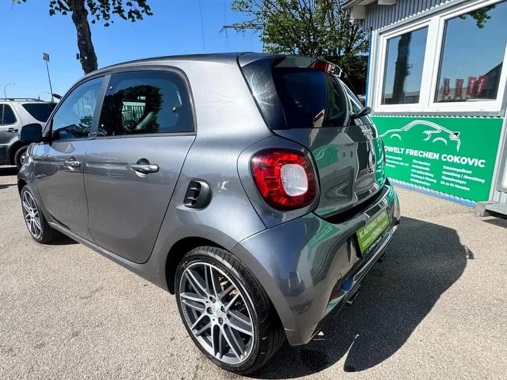 Smart ForFour 0.9 BRABUS XCLUSIVE*SZHZ*PANO*TÜV/4-2028 11/2016-photo-6