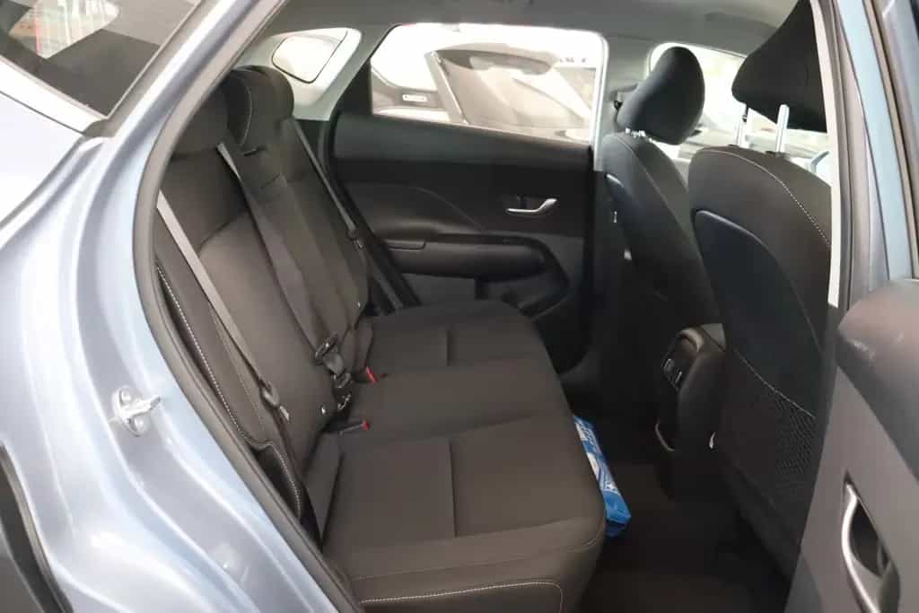 Hyundai Kona 1.0 Automatik Navi Kamera PDC v+h Alu17 02/2024-photo-10