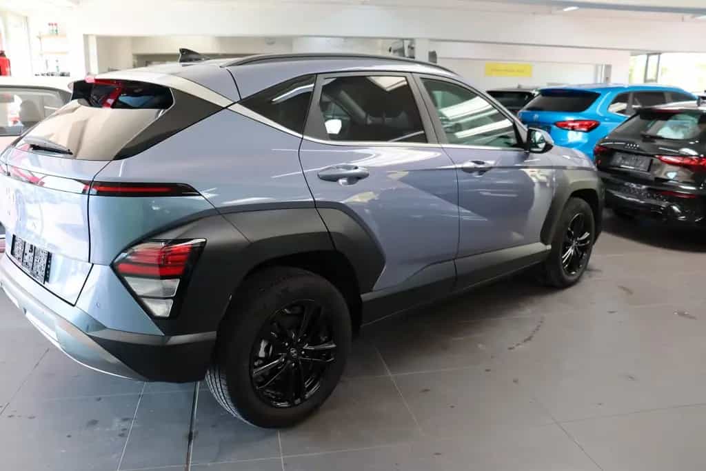Hyundai Kona 1.0 Automatik Navi Kamera PDC v+h Alu17 02/2024-photo-3