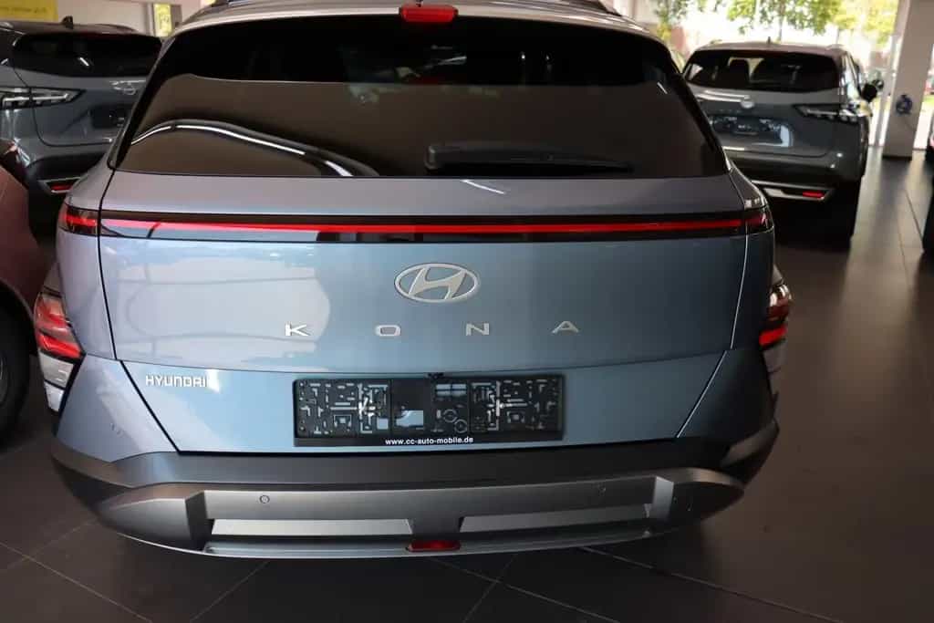 Hyundai Kona 1.0 Automatik Navi Kamera PDC v+h Alu17 02/2024-photo-4