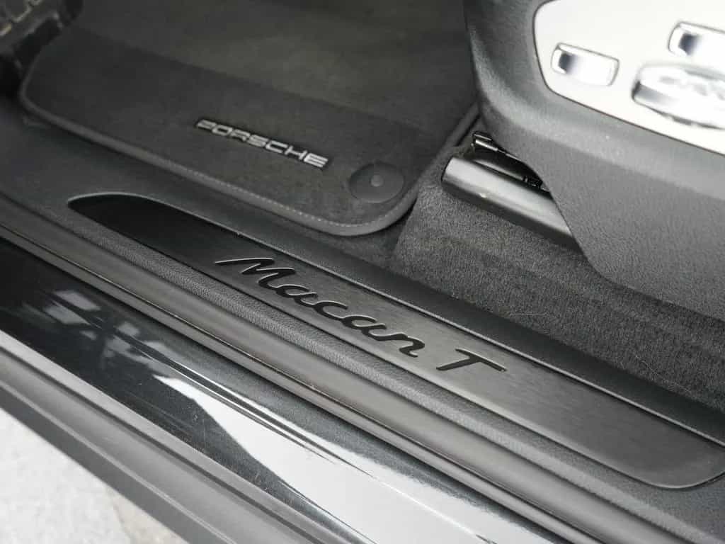 Porsche Macan 2.0 T 12/2022-photo-18