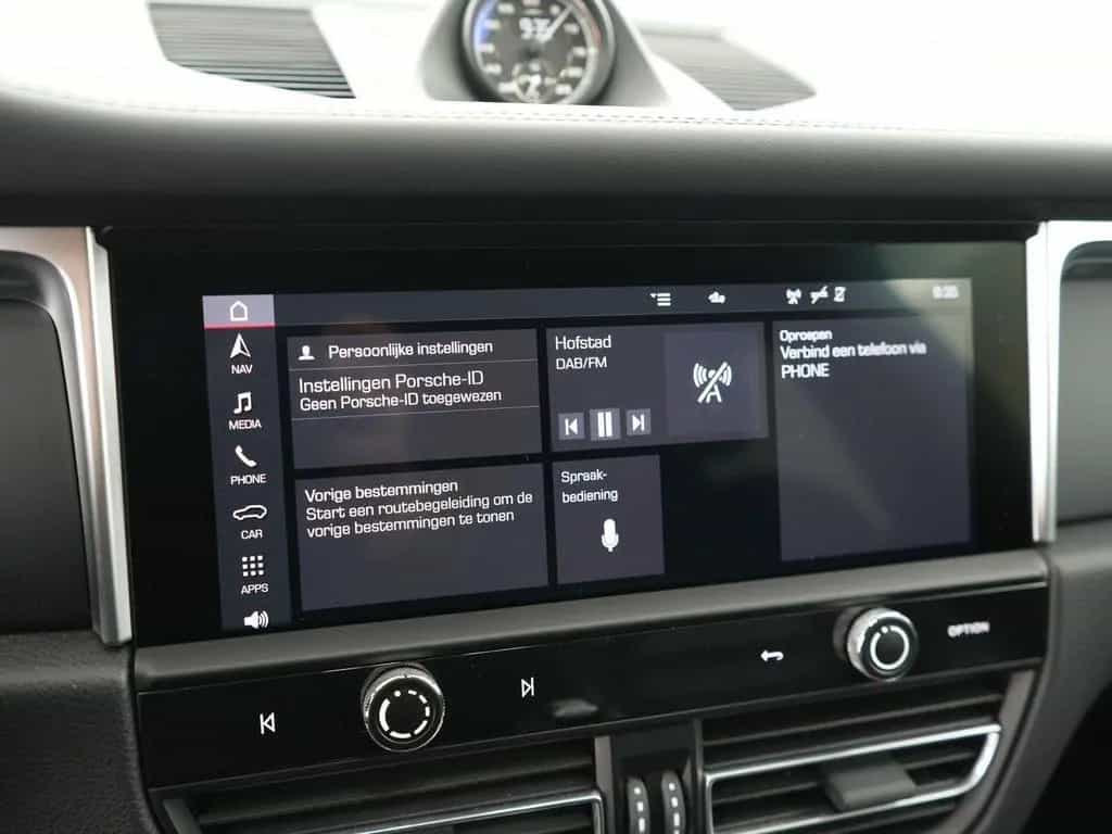 Porsche Macan 2.0 T 12/2022-photo-27