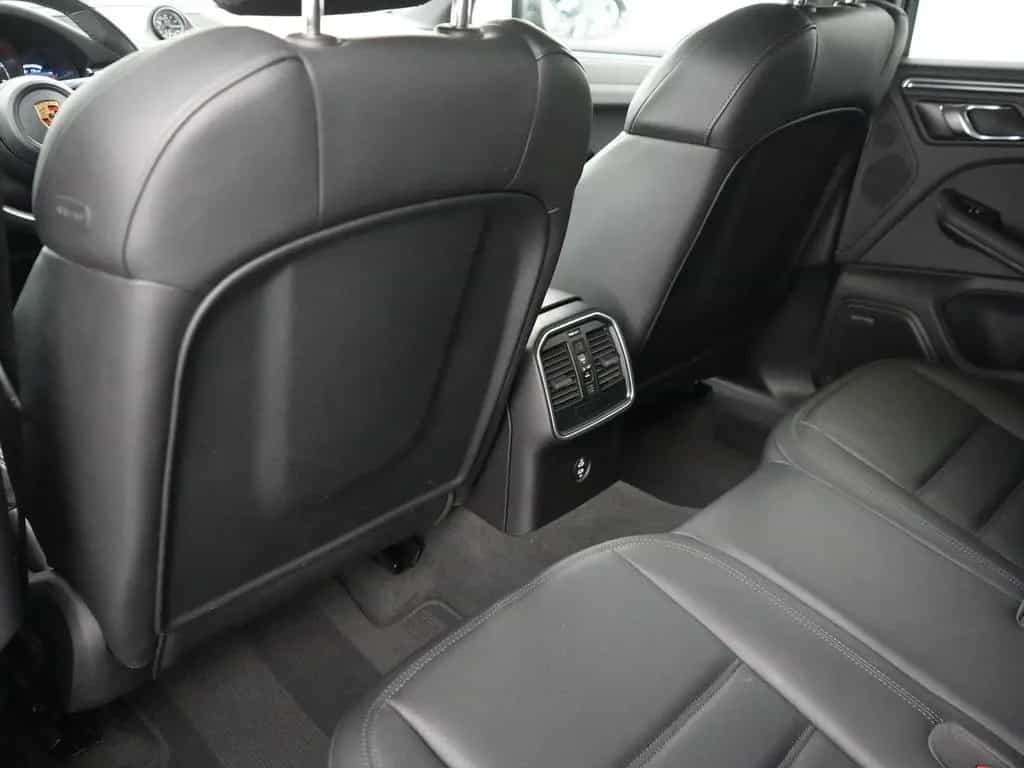 Porsche Macan 2.0 T 12/2022-photo-30