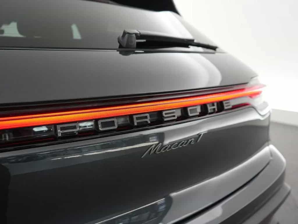 Porsche Macan 2.0 T 12/2022-photo-42