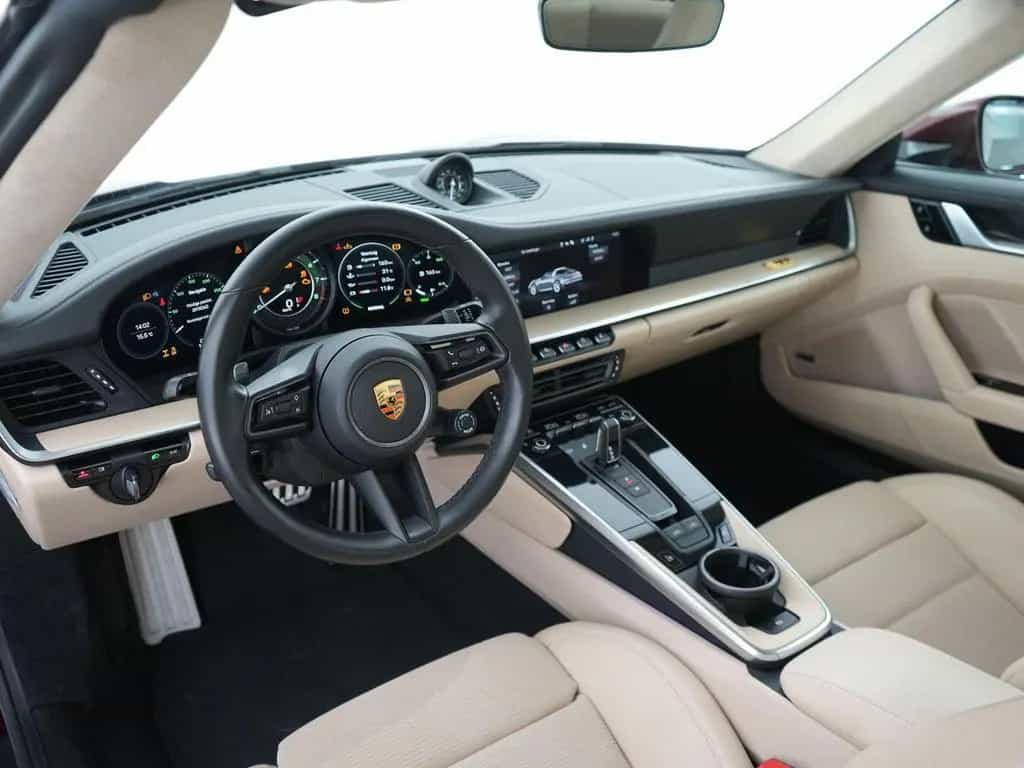 Porsche 992 Targa 4S Heritage Edition 02/2021-photo-11