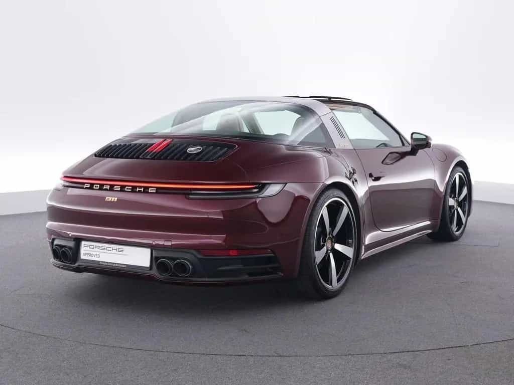 Porsche 992 Targa 4S Heritage Edition 02/2021-photo-4