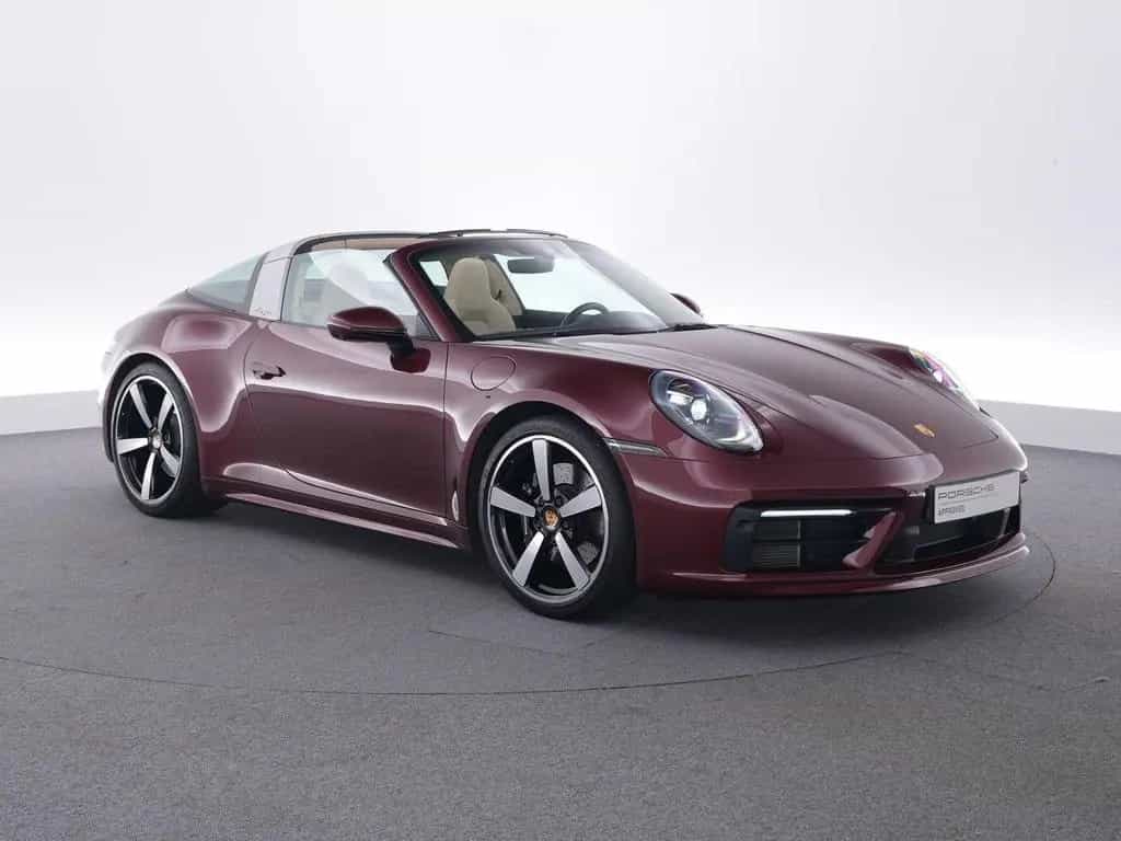 Porsche 992 Targa 4S Heritage Edition 02/2021-photo-6