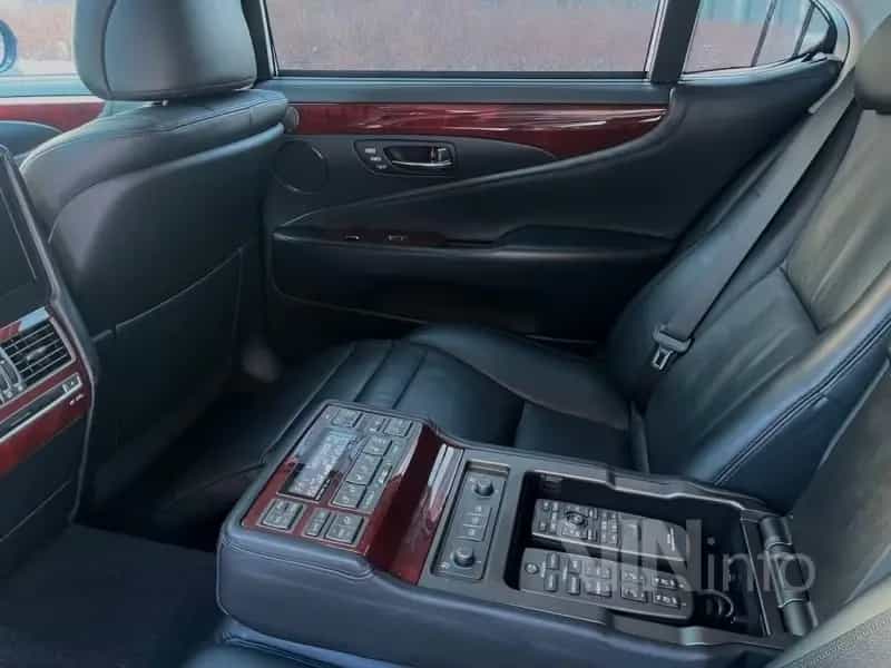 Lexus LS 600 600h L Ambience hL Ambience hL 04/2011-photo-6