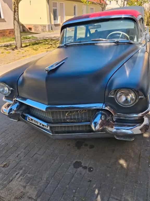 Cadillac Fleetwood 1956 Sedan TÜV und H guter Zustand 06/1956-photo-9
