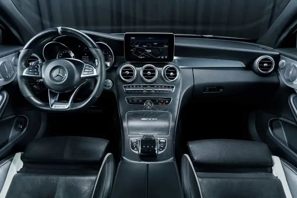 Mercedes-Benz C 63 AMG /LED/Burmester/Camera/Keyless/Vent Sitze 02/2017-photo-24