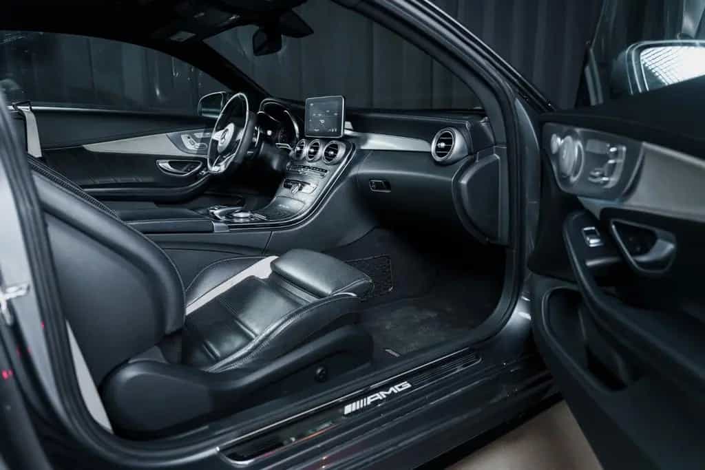 Mercedes-Benz C 63 AMG /LED/Burmester/Camera/Keyless/Vent Sitze 02/2017-photo-29