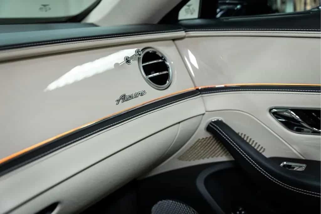 Bentley Flying Spur V8 Azure |Piano Linen Veneer|Rotatin 06/2024-photo-32