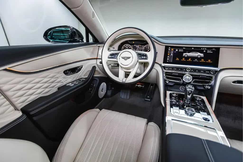 Bentley Flying Spur V8 Azure |Piano Linen Veneer|Rotatin 06/2024-photo-40