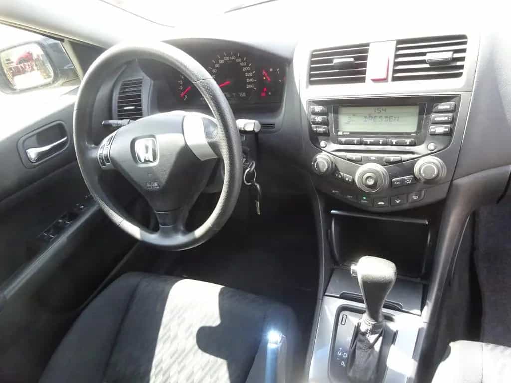 Honda Accord Tourer 2.0 Comfort Automatik 08/2003-photo-11