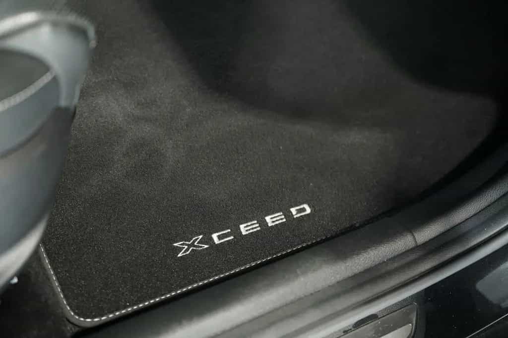 Kia XCeed Platinum Edition *1.H *ACC *Pano *Kamera 02/2020-photo-17