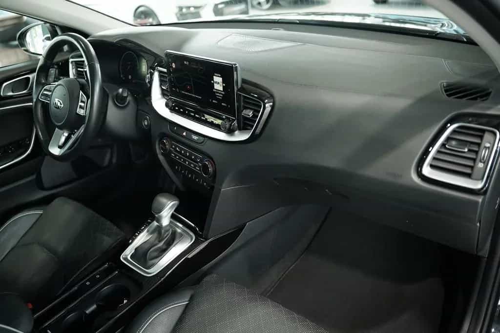 Kia XCeed Platinum Edition *1.H *ACC *Pano *Kamera 02/2020-photo-18