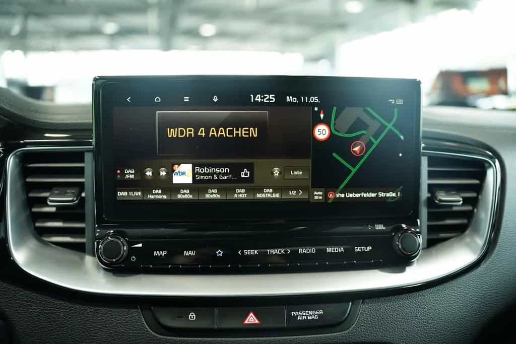 Kia XCeed Platinum Edition *1.H *ACC *Pano *Kamera 02/2020-photo-40