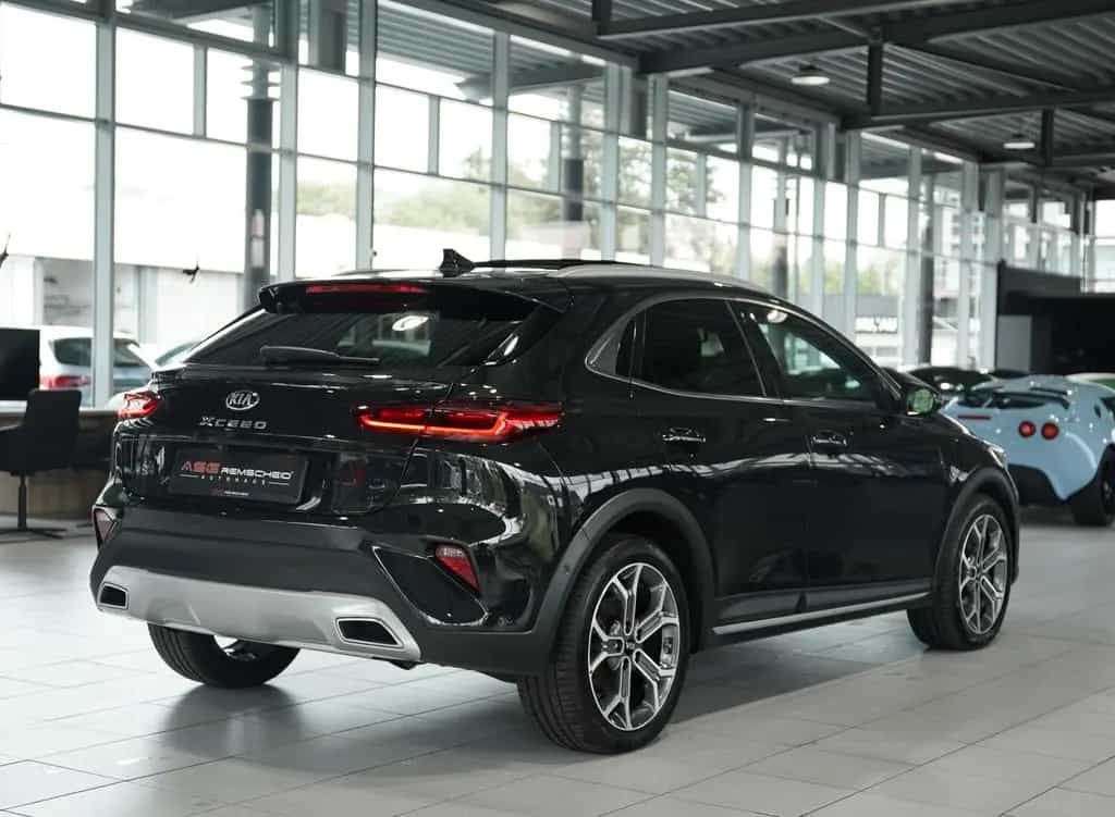 Kia XCeed Platinum Edition *1.H *ACC *Pano *Kamera 02/2020-photo-7
