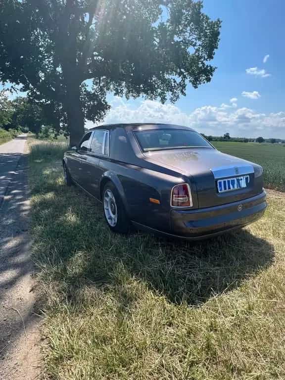 Rolls-Royce Phantom VII 12/2007-photo-1