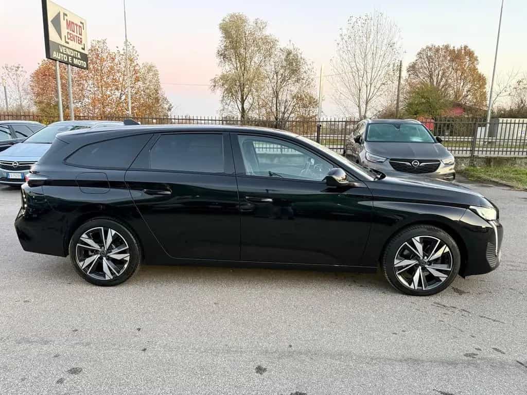 Other Peugeot 308 My23 Sw 1.5 130 Cv EAT8 Allure Pack 12/2022-photo-4
