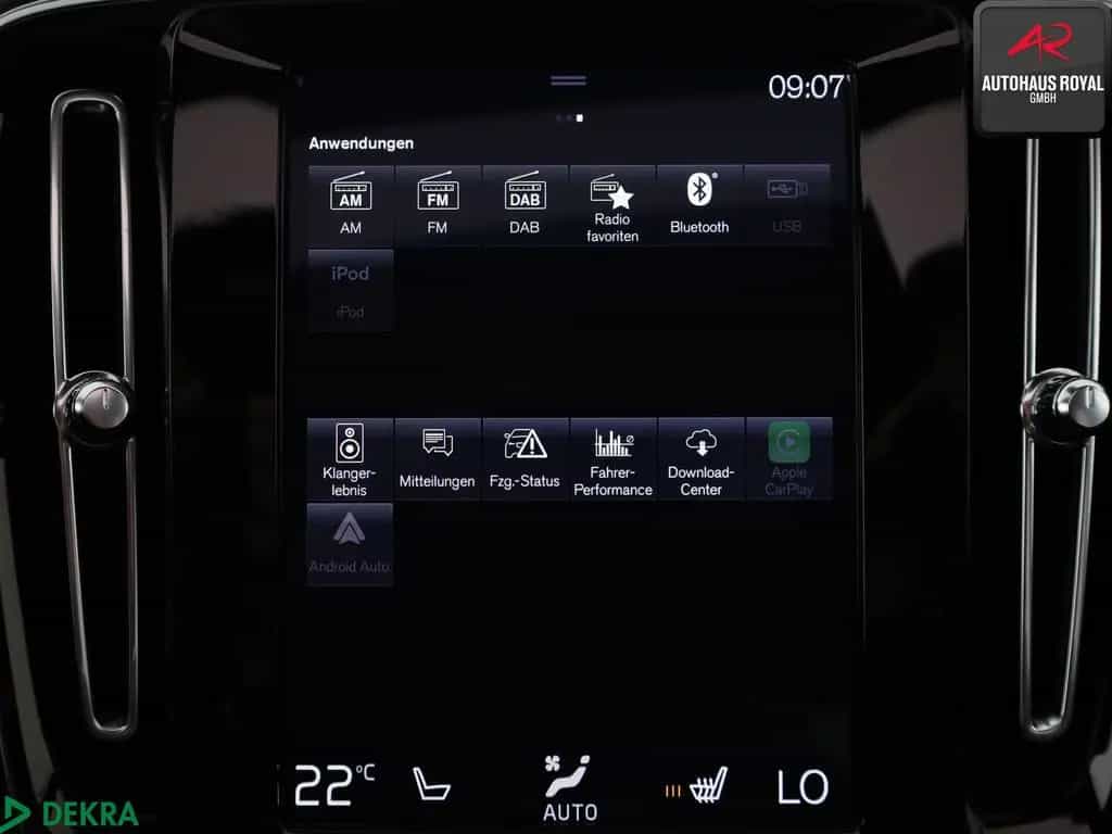Volvo XC 40 T5 R Design AWD PANO,360GRAD,ACC,KEYLESS 01/2020-photo-21