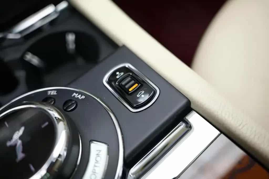 Rolls-Royce Ghost 6.6 V12 |Export Price| 06/2014-photo-30