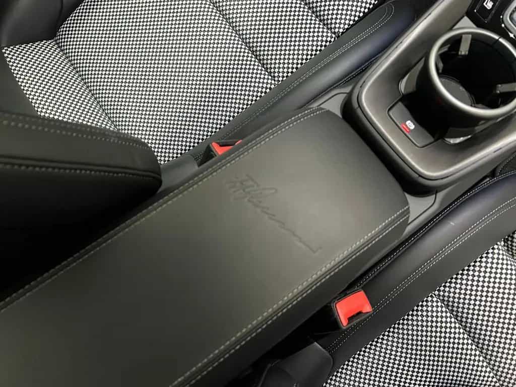 Porsche 992 (911) Targa 4 GTS 50 Jahre Design Ed. 03/2023-photo-21