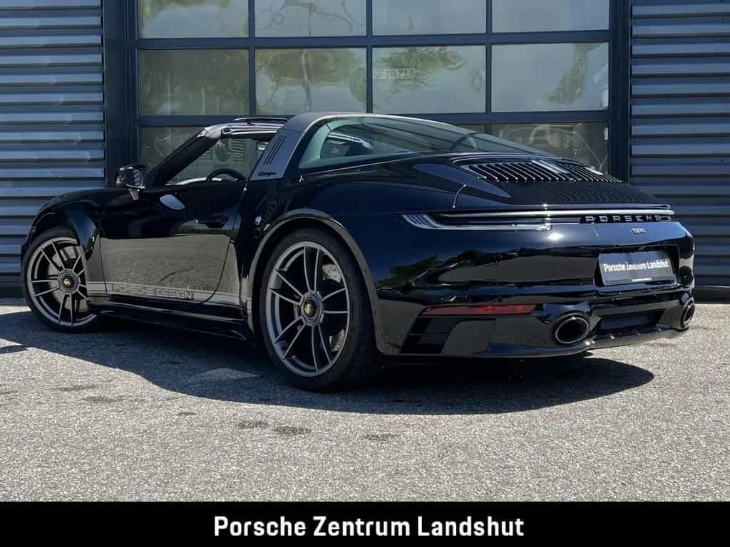 Porsche 992 (911) Targa 4 GTS 50 Jahre Design Ed. 03/2023-photo-3