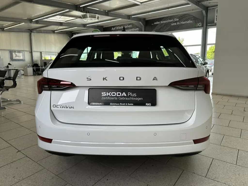 Skoda Octavia Combi 1.5 TSI ACT Style PDC SHZ ACC LED 07/2023-photo-3