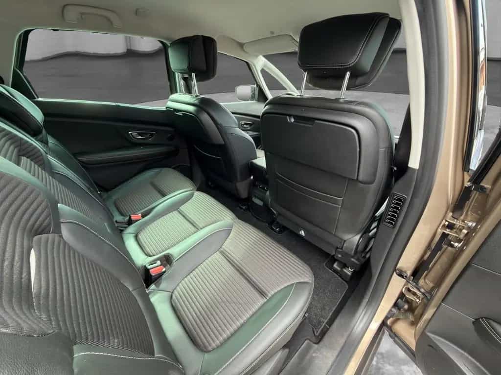 Renault Scenic IV BOSE Edition/Top Zustand/Viel Ausstatt 01/2017-photo-12