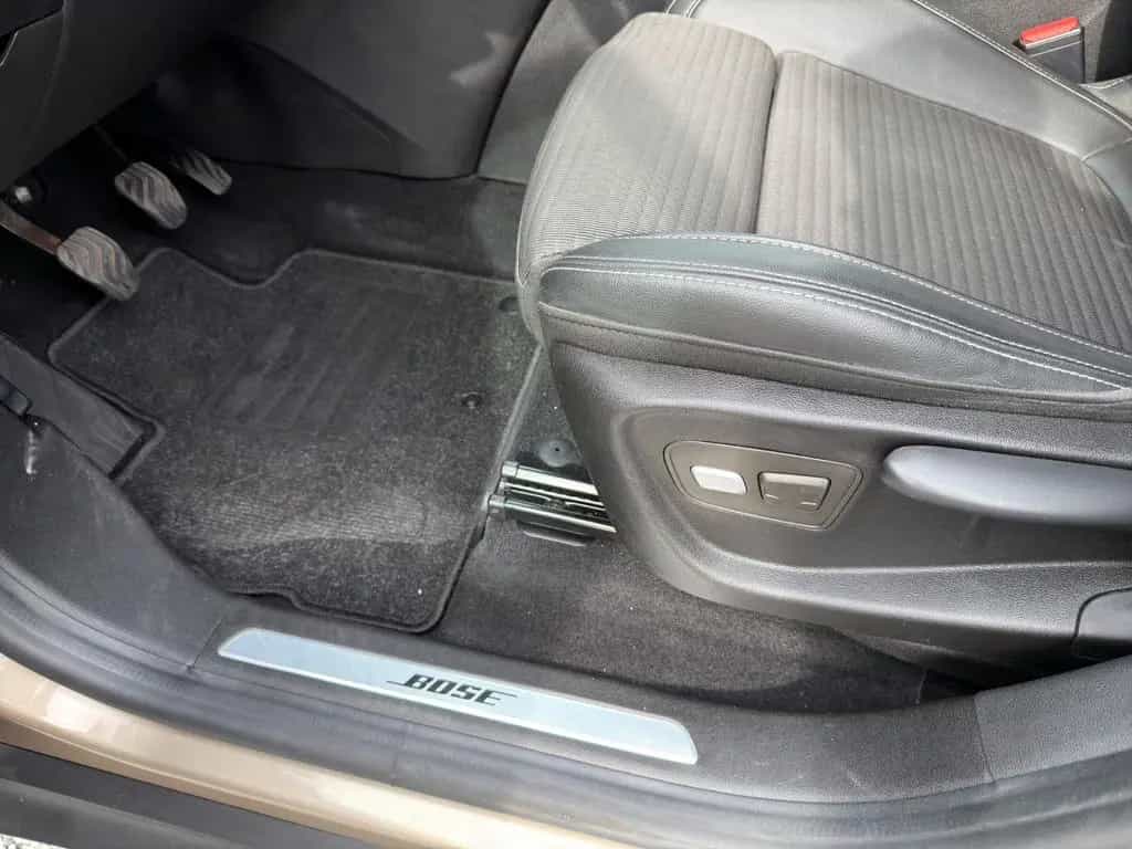 Renault Scenic IV BOSE Edition/Top Zustand/Viel Ausstatt 01/2017-photo-13