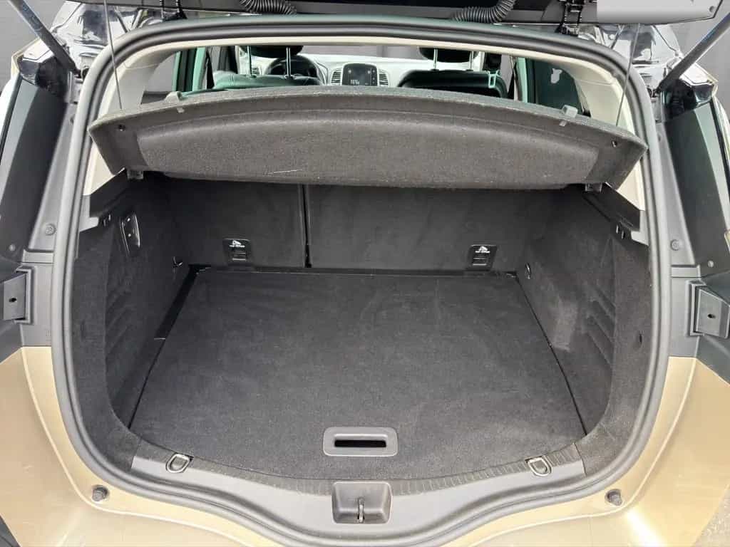 Renault Scenic IV BOSE Edition/Top Zustand/Viel Ausstatt 01/2017-photo-15