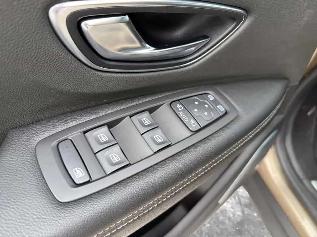 Renault Scenic IV BOSE Edition/Top Zustand/Viel Ausstatt 01/2017-photo-16