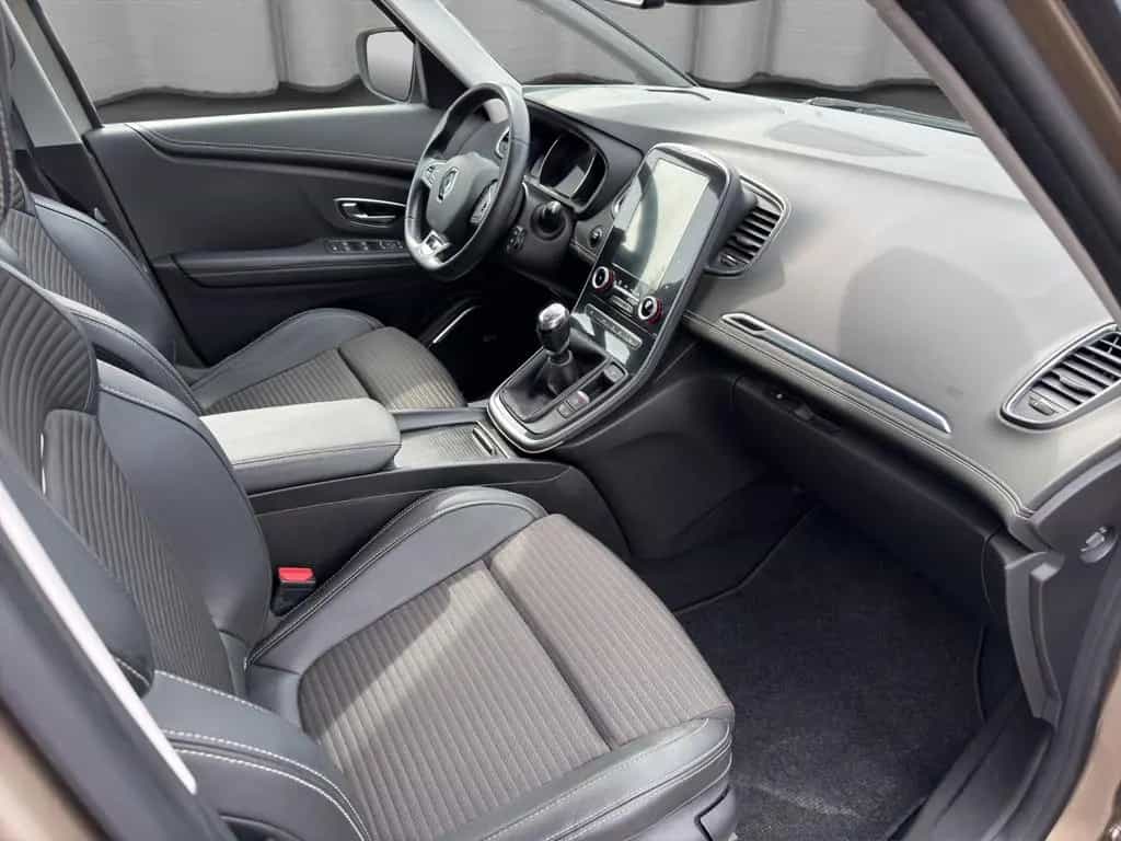 Renault Scenic IV BOSE Edition/Top Zustand/Viel Ausstatt 01/2017-photo-8