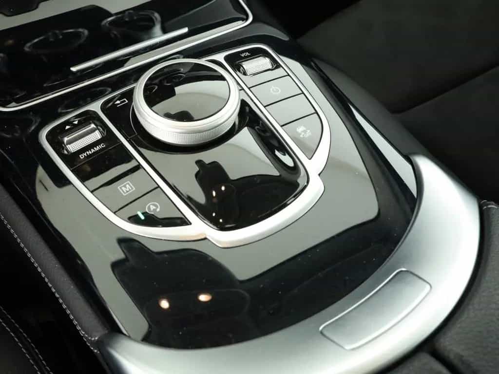 Mercedes-Benz GLC 250 4M Panorama*Distronic*PTS*360°Kamera*LED 04/2018-photo-14