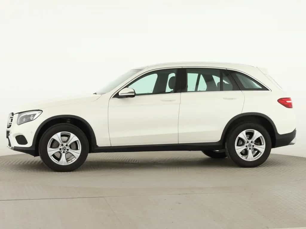 Mercedes-Benz GLC 250 4M Panorama*Distronic*PTS*360°Kamera*LED 04/2018-photo-6
