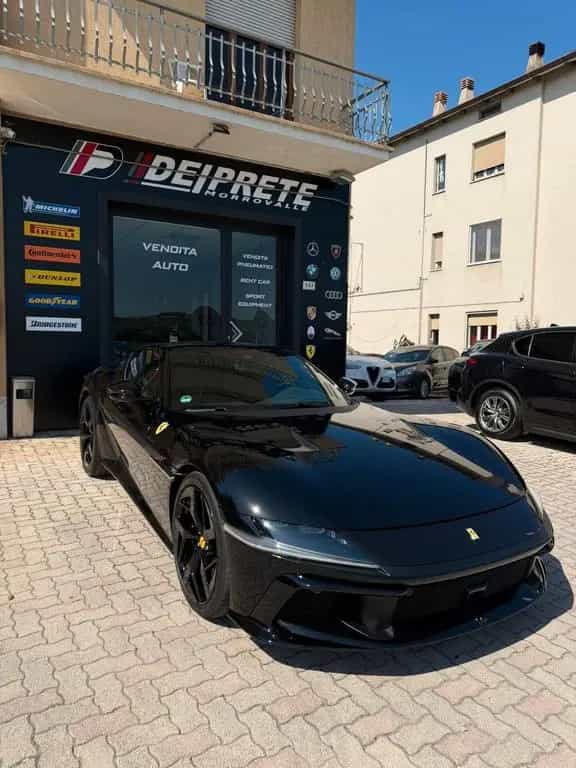Ferrari 12Cilindri 10/2024-photo-5