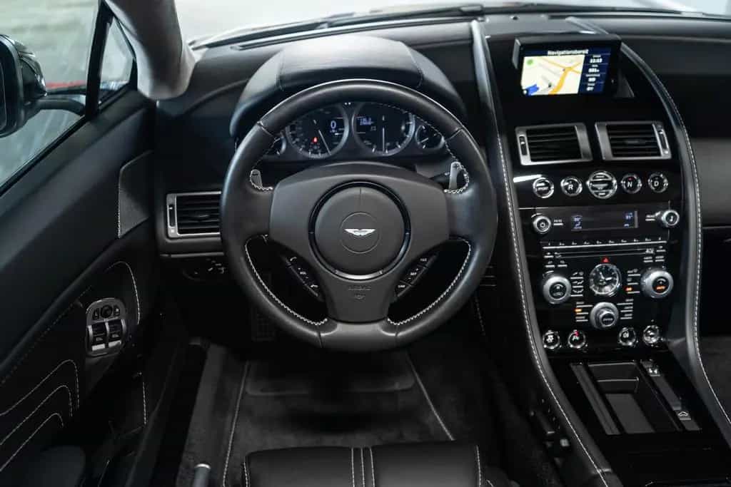 Aston Martin V8 Vantage S Roadster SP10 SHZ DAB RFK *LIMITED* 08/2014-photo-17