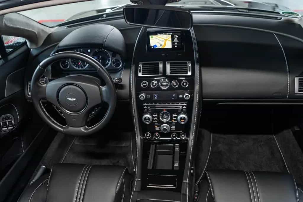 Aston Martin V8 Vantage S Roadster SP10 SHZ DAB RFK *LIMITED* 08/2014-photo-24