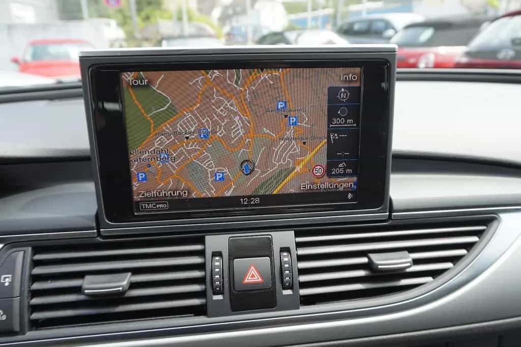 Audi A6 Lim. 2.0 TFSI*Autom.*Standheiz.*Navi*Bi-Xenon 07/2013-photo-22