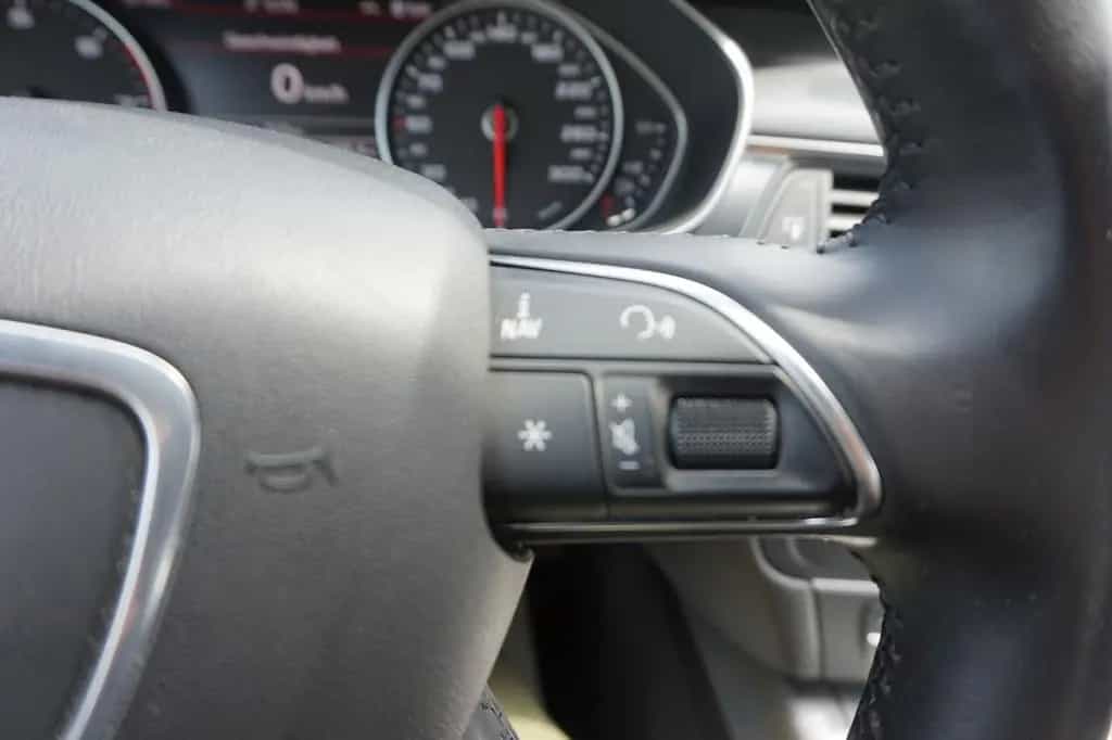 Audi A6 Lim. 2.0 TFSI*Autom.*Standheiz.*Navi*Bi-Xenon 07/2013-photo-26