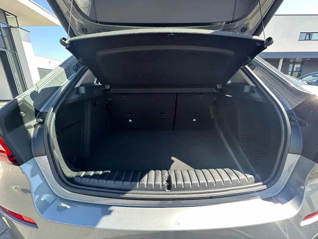 BMW 118 d 5-Türer Advantage Head-Up HiFi DAB LED Shz 04/2023-photo-15