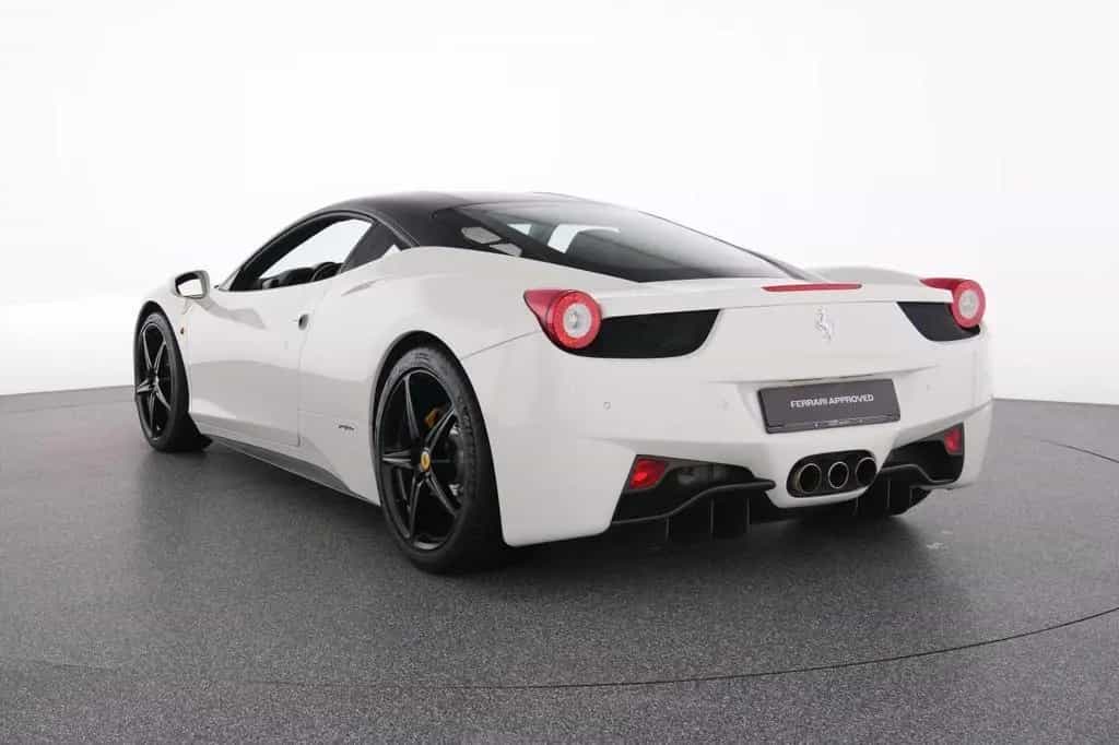 Ferrari 458 Italia RACINGSITZE CARBON LENKRAD 07/2011-photo-7