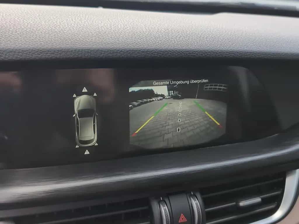Alfa Romeo Stelvio Super Q4 *Navi*ACC*Kam*Xenon* 04/2019-photo-11